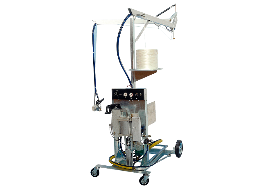 Spray-up machine IPS-8000 with ergonomic swing arm